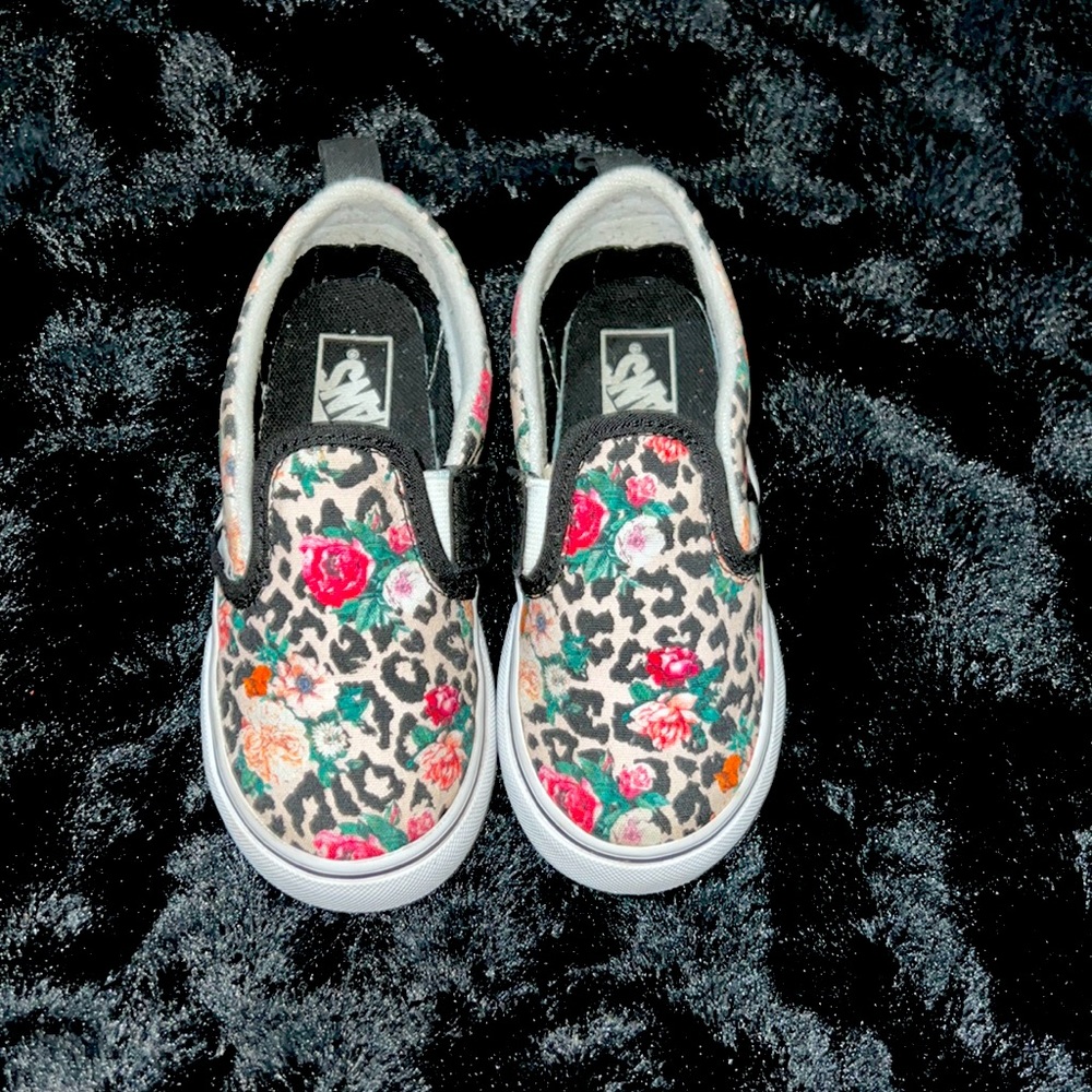 Toddler Girl Slip On Vans Classic Size 10